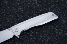 Load image into Gallery viewer, Hemlock 088 / Vanax