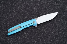 Load image into Gallery viewer, Hemlock 091