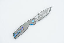 Load image into Gallery viewer, Cedar Mini 025
