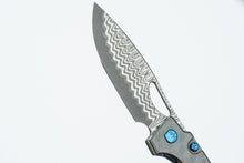 Load image into Gallery viewer, Cedar Mini 025