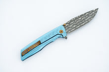 Load image into Gallery viewer, Hemlock 075 / Damascus