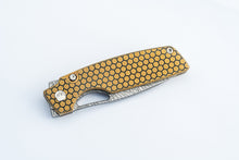 Load image into Gallery viewer, Cedar Mini 075
