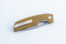 Load image into Gallery viewer, Cedar Mini 075