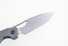 Load image into Gallery viewer, Cedar Mini